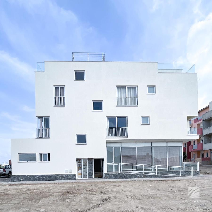 萨尔雷Ka Djula公寓式酒店 外观 照片
